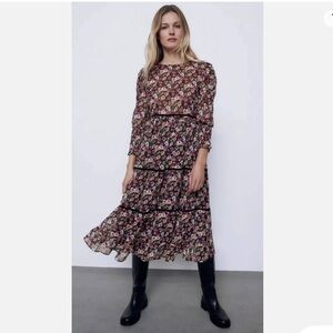 Zara midi floral long sleeves dress size XL fits L